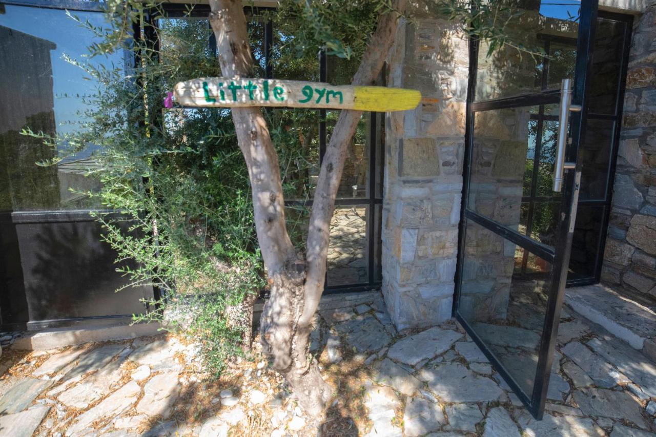 Pyrgos Traditional Village Ágios Kírykos 外观 照片