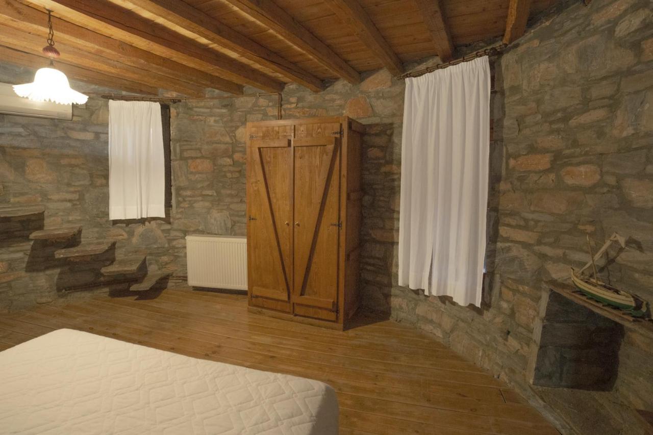 Pyrgos Traditional Village Ágios Kírykos 外观 照片