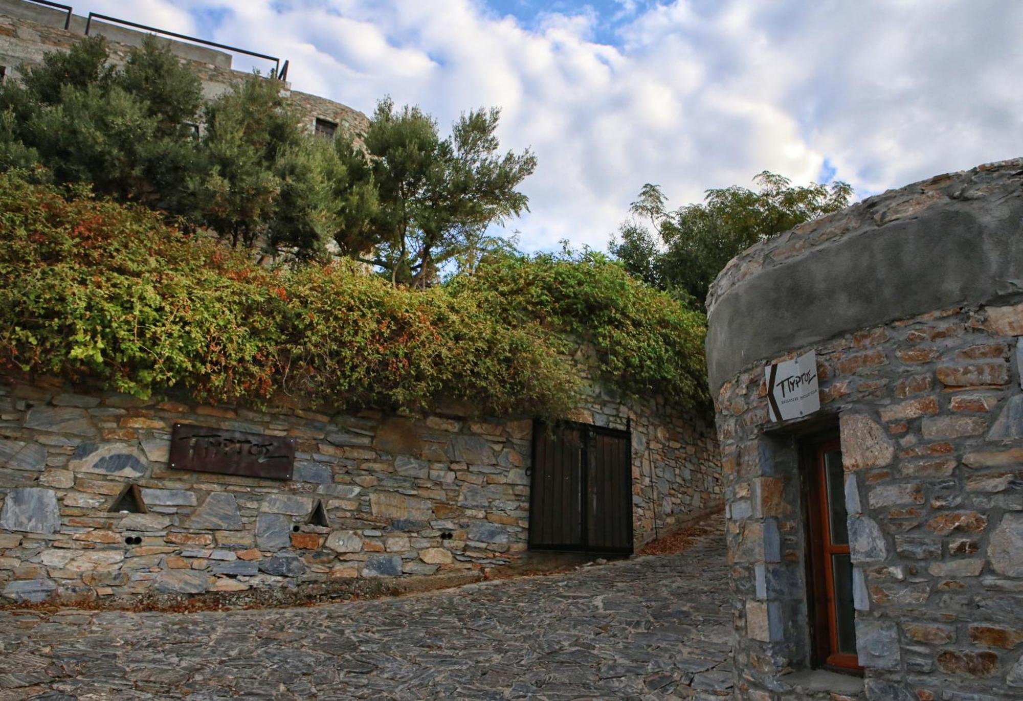 Pyrgos Traditional Village Ágios Kírykos 外观 照片