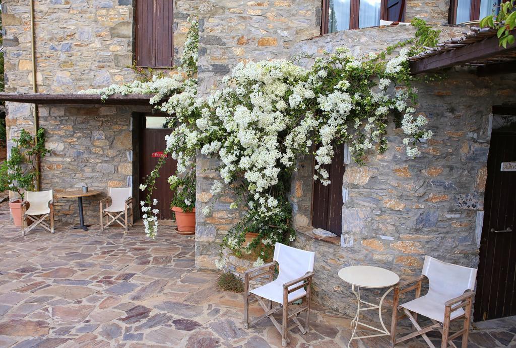 Pyrgos Traditional Village Ágios Kírykos 外观 照片