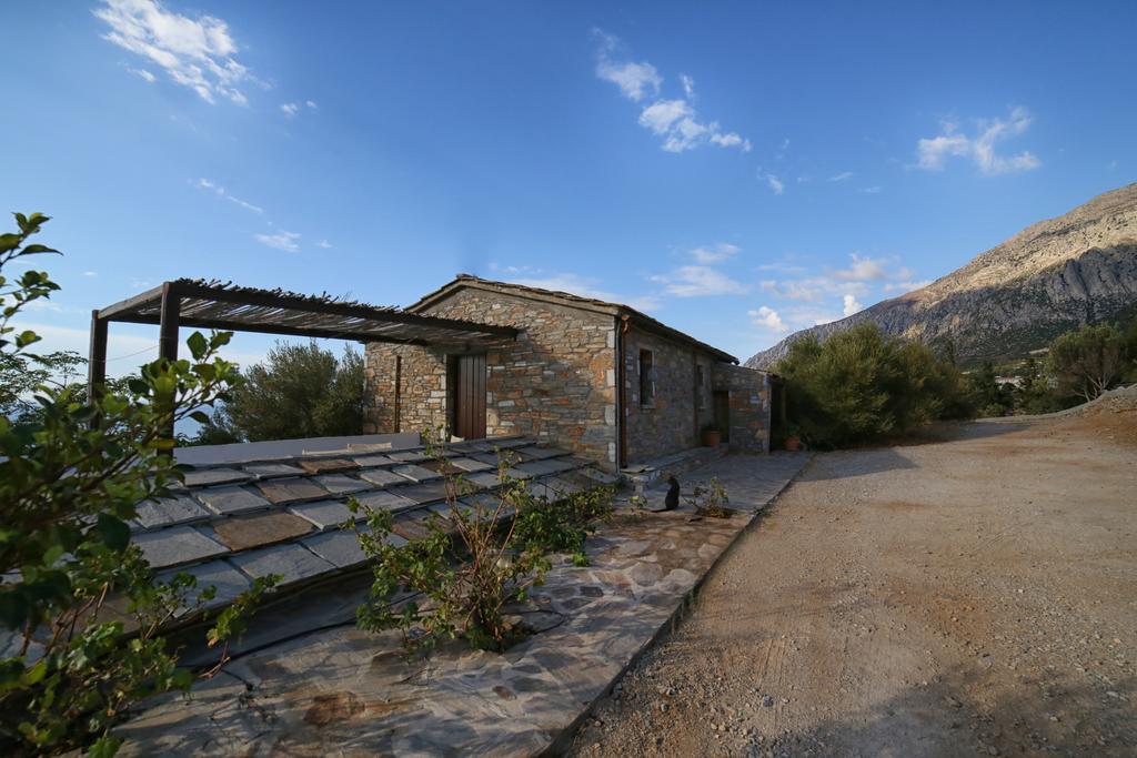 Pyrgos Traditional Village Ágios Kírykos 外观 照片